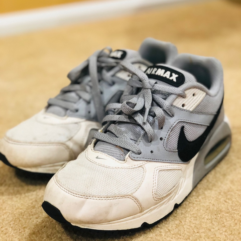 Men’s Nike AirMax running shoes
